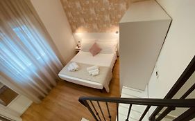 Rimini Bay Suites&Residence
